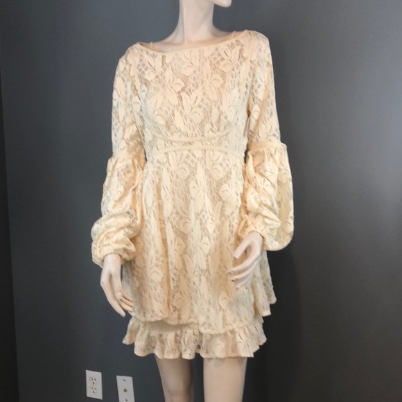 Free People Dresses & Skirts - NWT Free People Lace Baby Doll Dress